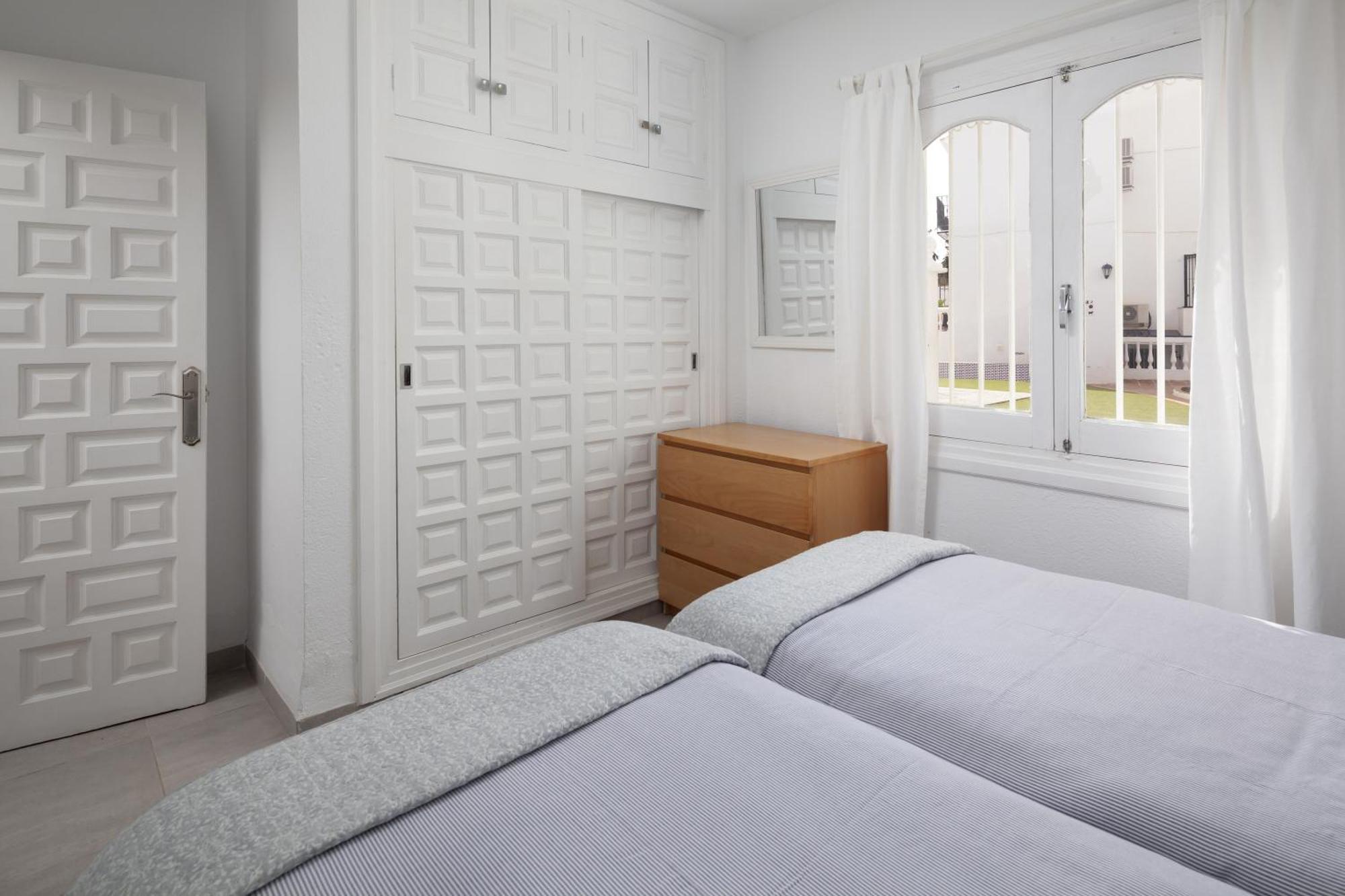 Bright Spacious 1 Bed Apartment Nerja Eksteriør bilde