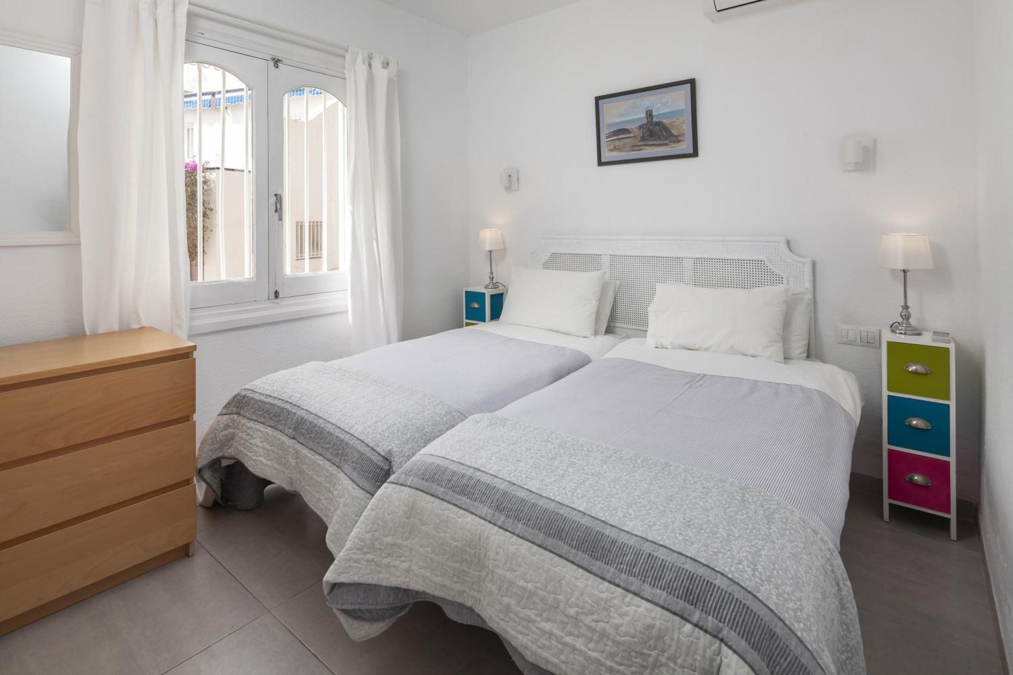 Bright Spacious 1 Bed Apartment Nerja Eksteriør bilde